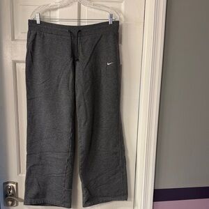 Nike Women's Charcoal Gray Wide-Leg Sweatpants